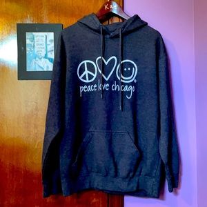 Peace Love Chicago Hoodie Sweatshirt ☮️ ❤️ ✌🏼